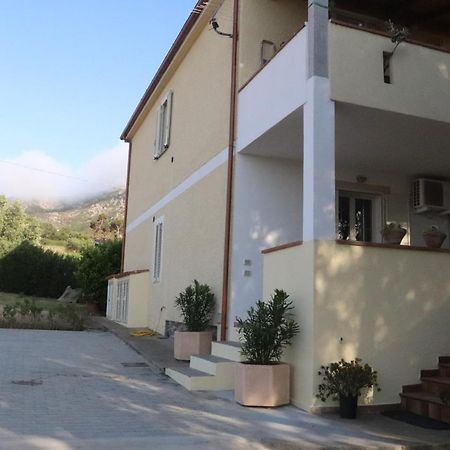 הוילה גולפו אראנצ'י Casa Oleandri מראה חיצוני תמונה